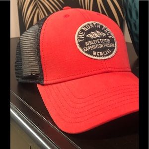 NWT North Face Trucker Hat
